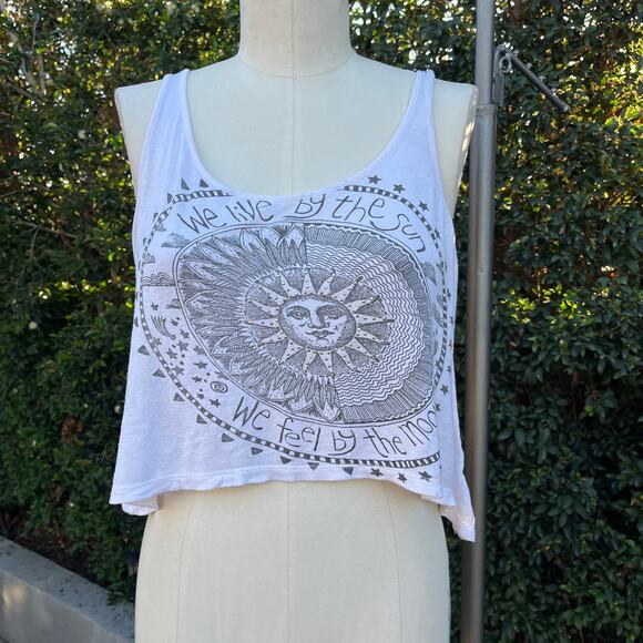 Vintage Y2K Ocasion Boho Swing Tank Crop Top Live by the Sun Feel By the Moon - Picture 2 of 8
